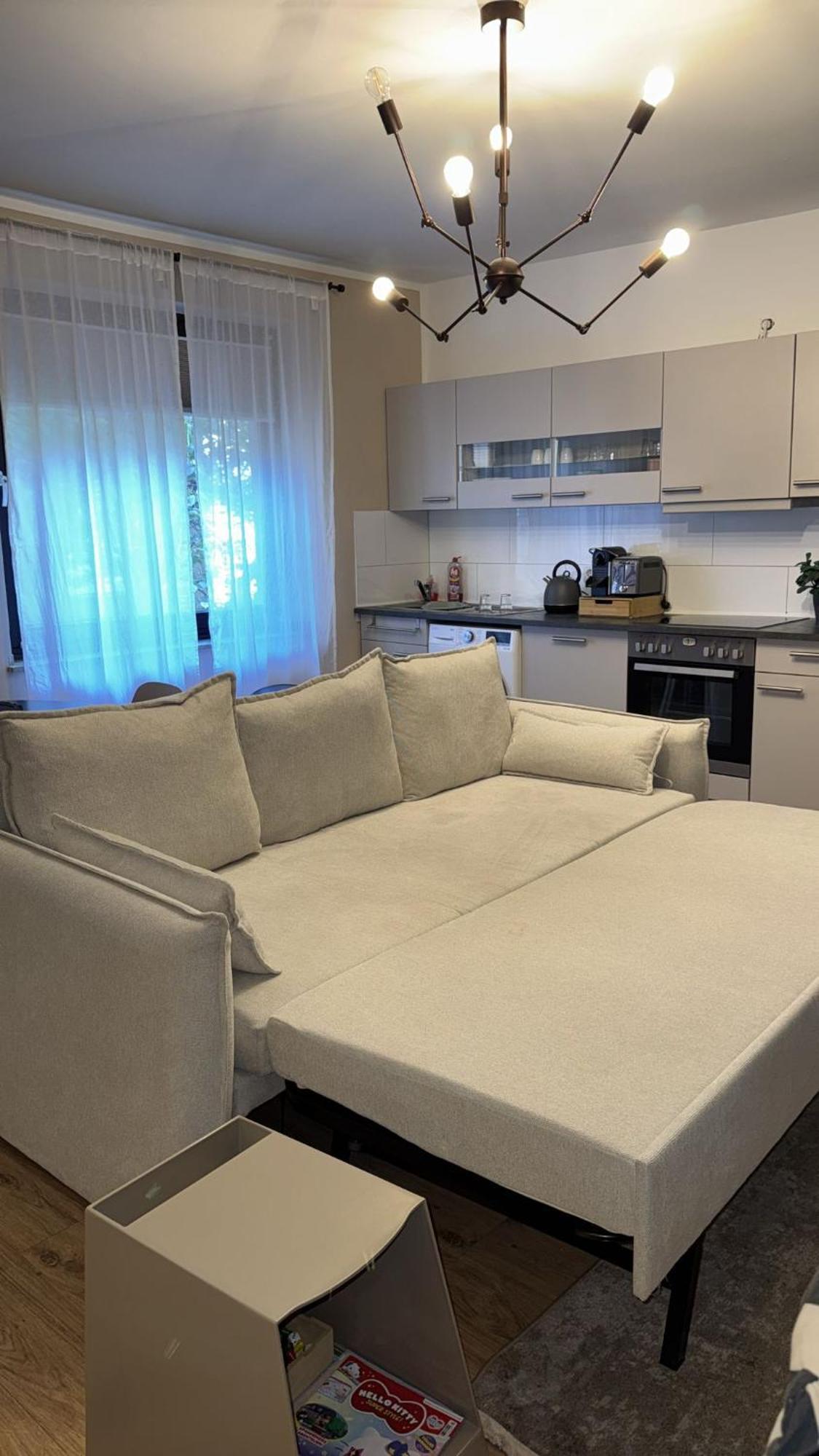 Zentrale Wohnung Direkt Am Hauptbahnhof - Bismarck Düsseldorf Buitenkant foto